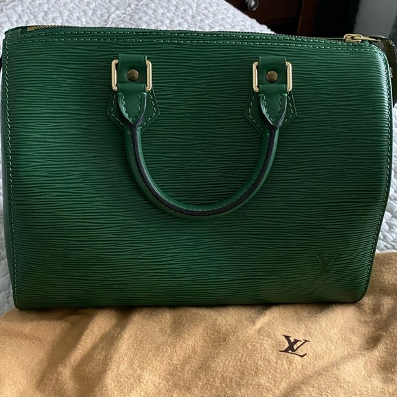 Louis Vuitton Handbags - ✖ SOLD ✖ Vintage Auth Louis Vuitton Epi Speedy 25
